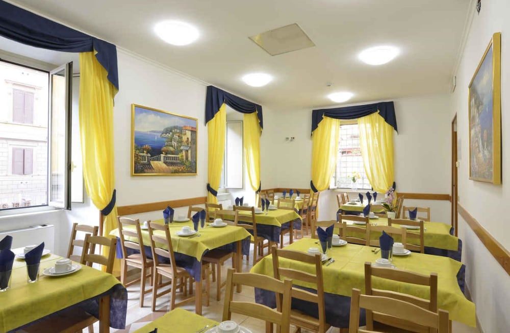 undefined Hotel Tex 10