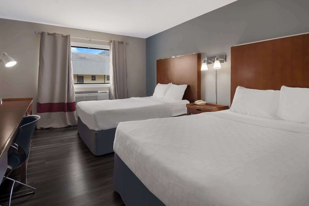 undefined Canadas Best Value Inn & Suites Kamloops