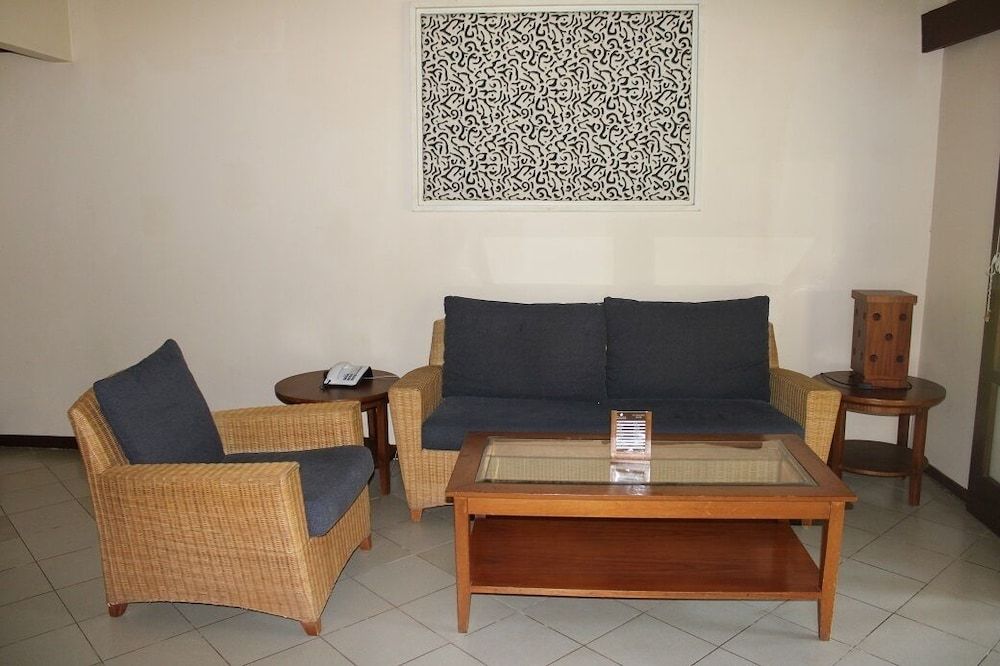 Tanjung Lesung Beach Hotel Cottage Mutiara 8