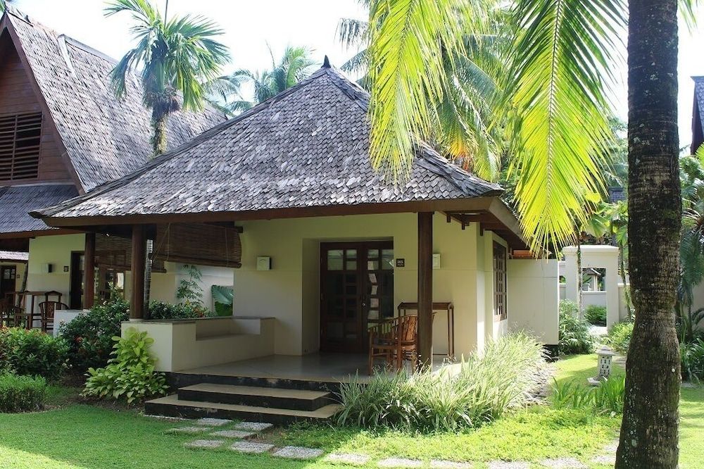 Tanjung Lesung Beach Hotel Cottage Zamrud 4