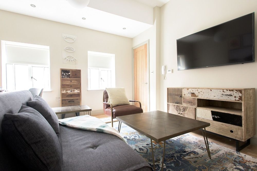 The Soho Loft - Elegant & Modern 1bdr in Soho Apartment (1 Bedroom) 8