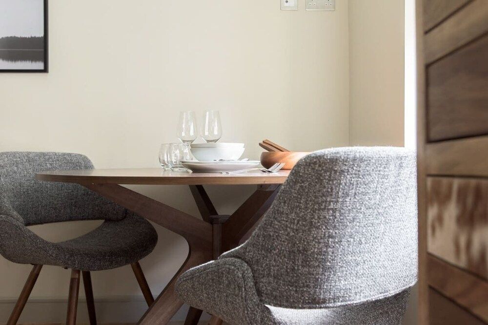 undefined The Soho Loft - Elegant & Modern 1bdr in Soho 8