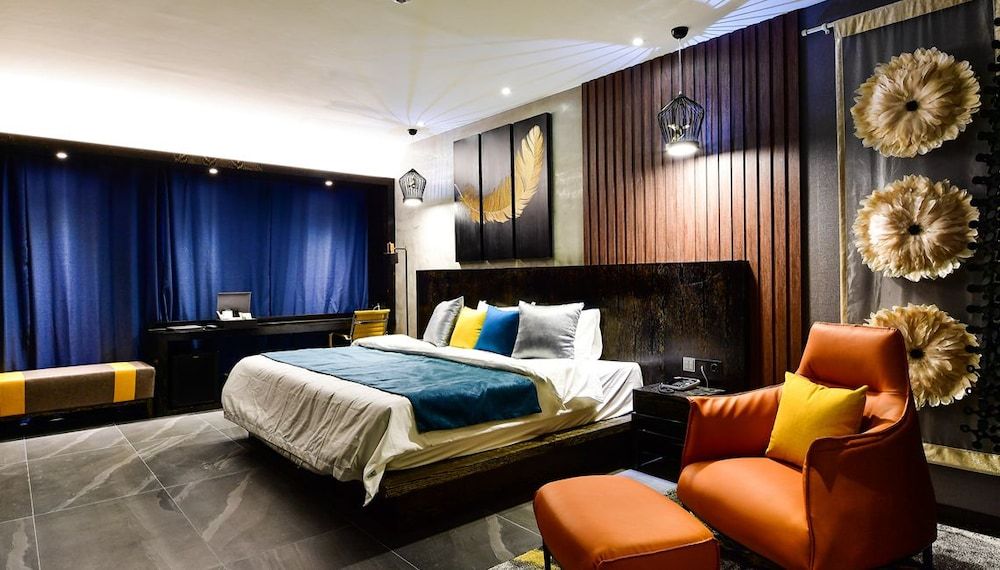 Hotel Ritz Suite, Non Smoking 2