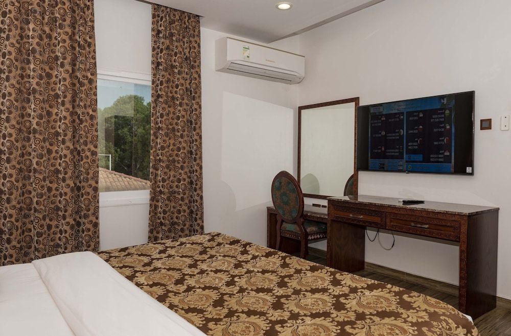 Palma Beach Resort and Spa Villa, 3 Bedrooms, Pool View 2