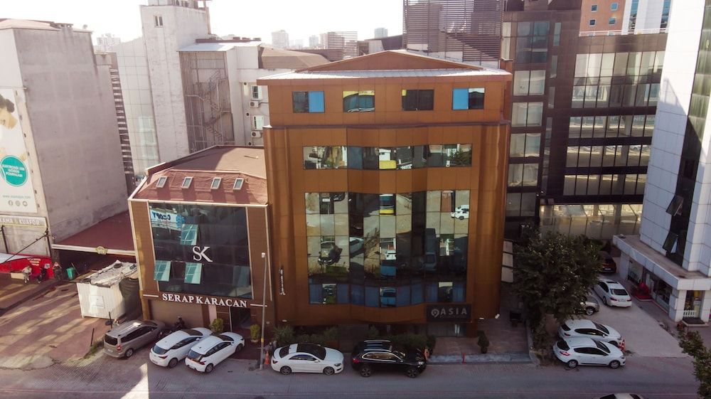 undefined Asia Business Suites 5