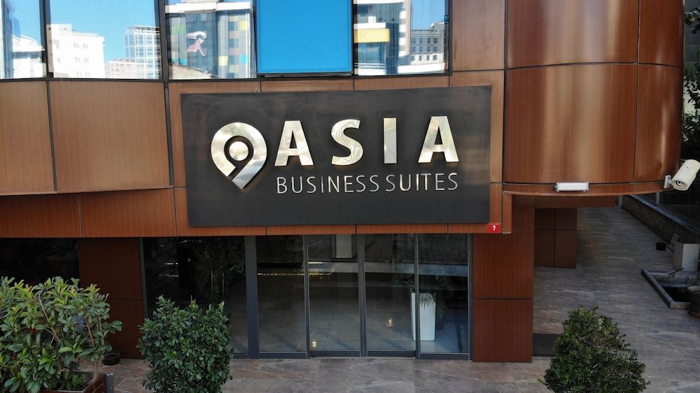 undefined Asia Business Suites 7