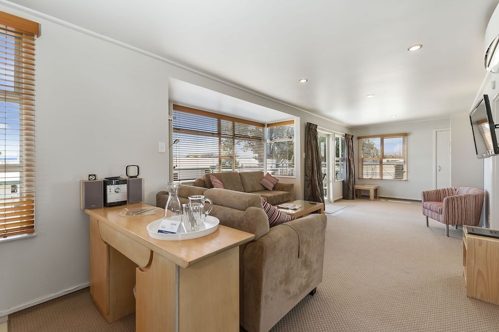 The Village Resort One Bedroom Suite 7