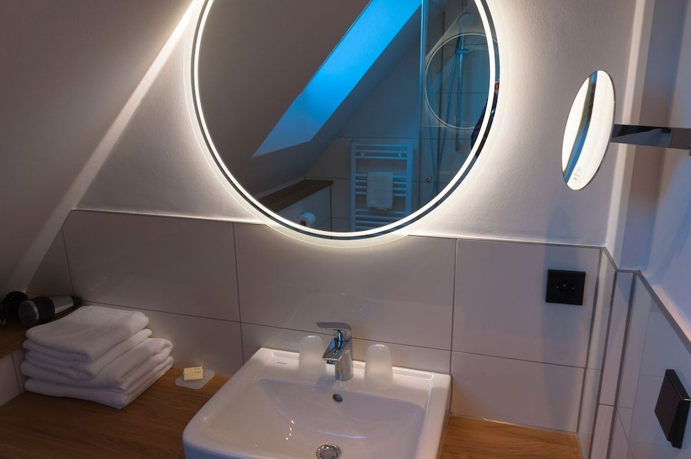 Lindenhof Hotel Garni Family Room 3