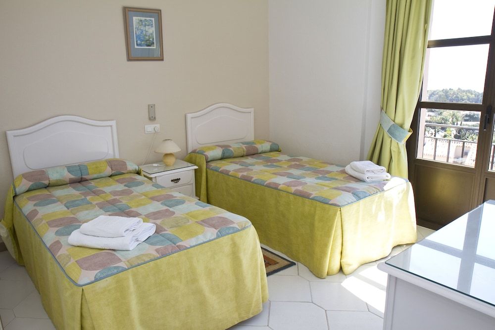 Apartamentos El Toro Apartment, 2 Bedrooms (6 pax) 2