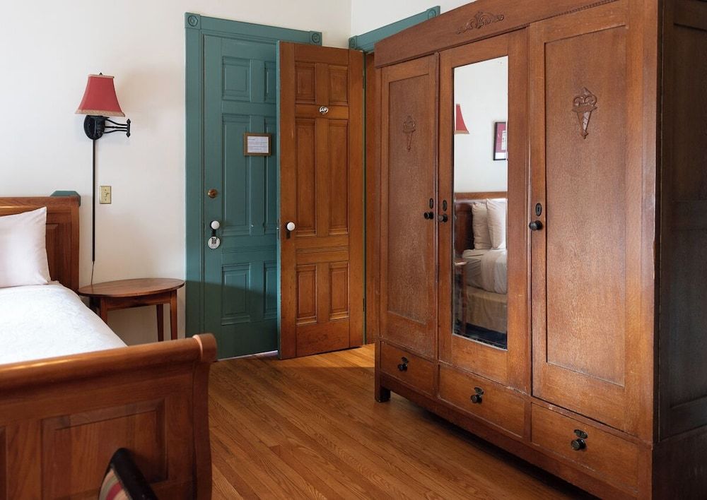 William Henry Miller Inn The Library 6