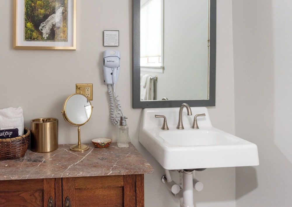 William Henry Miller Inn Aurora in The Carriage House 2