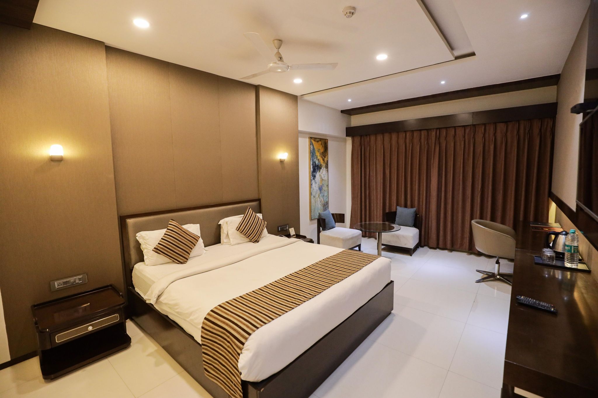 Hotel Atithi, Aurangabad Pool Side Executive Room 2