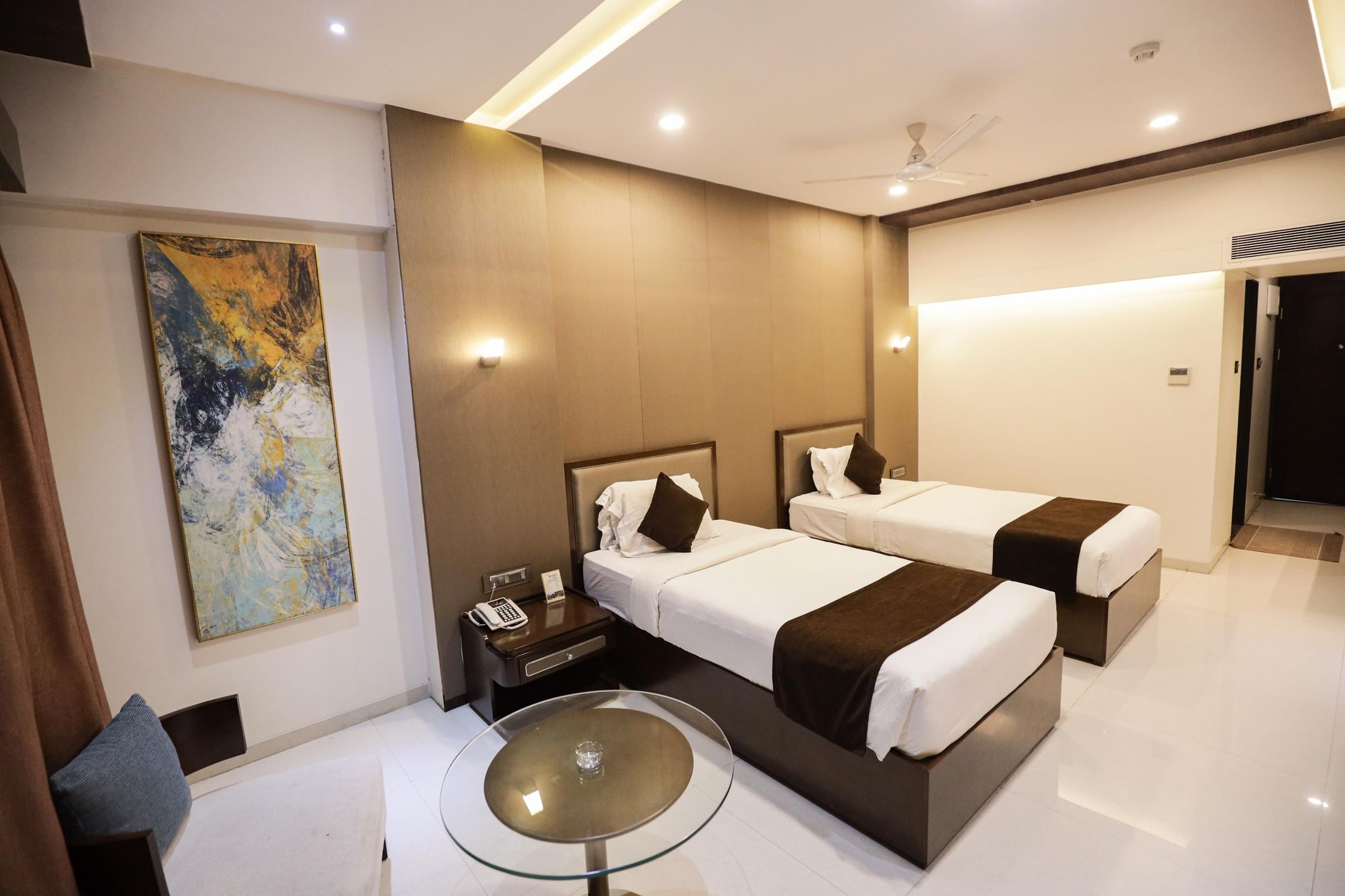 Hotel Atithi, Aurangabad Pool Side Executive Room 3