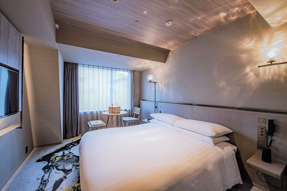 THE HOTEL HIGASHIYAMA KYOTO TOKYU, A Pan Pacific Hotel Deluxe King, Non Smoking