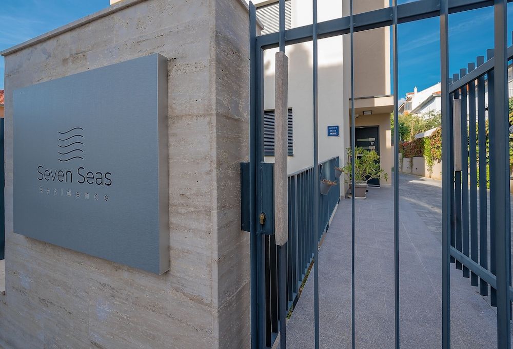 undefined Seven Seas Residence 8