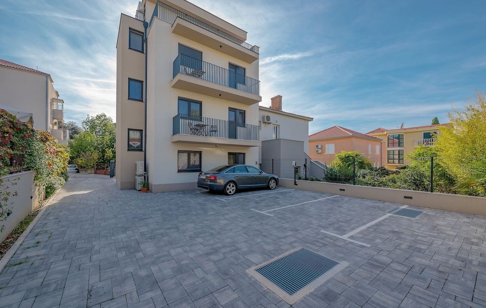 undefined Seven Seas Residence 9