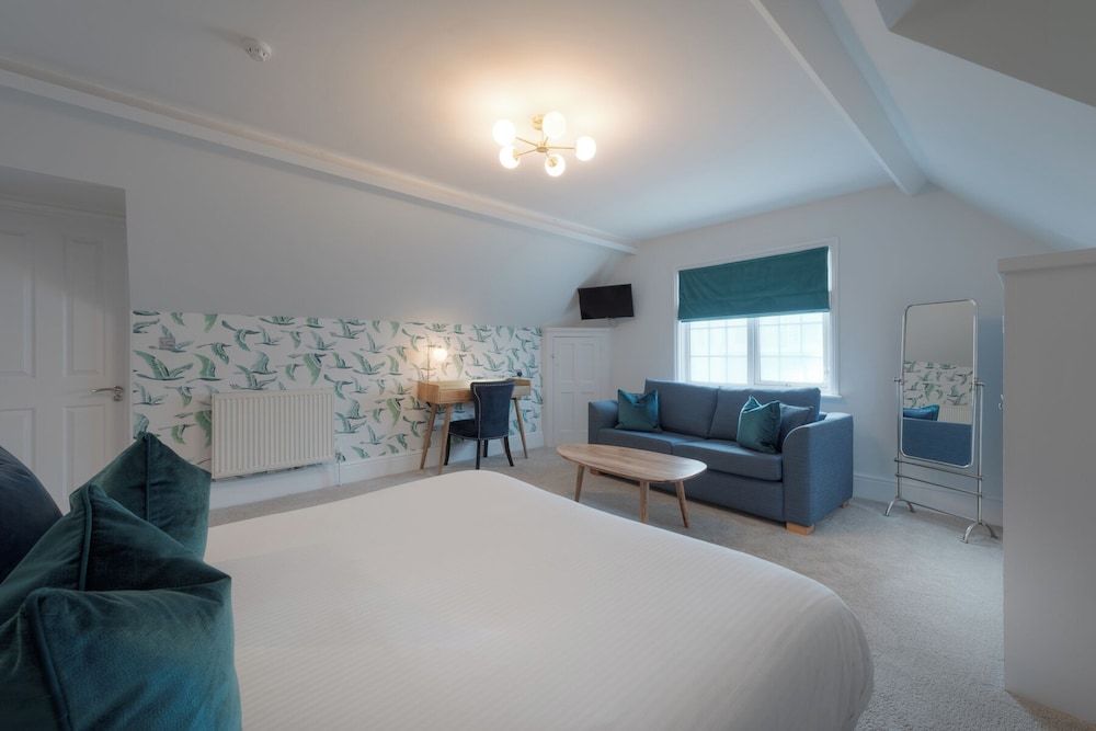 Florence Suite Hotel & Restaurant Family Room for 4 4