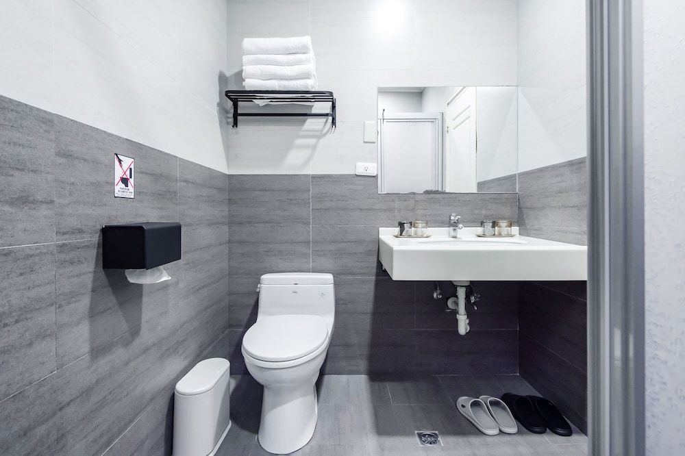 Shui Yang Lakeview House with Elevator Quadruple Room, Lake View 16