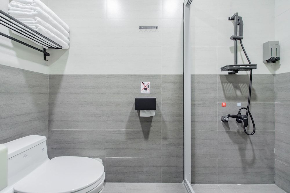 Shui Yang Lakeview House with Elevator Superior Quadruple Room, Lake View 12