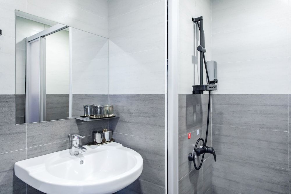 Shui Yang Lakeview House with Elevator Quadruple Room, Lake View 15