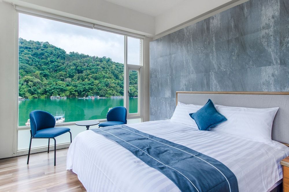 Shui Yang Lakeview House with Elevator Superior Quadruple Room, Lake View 9