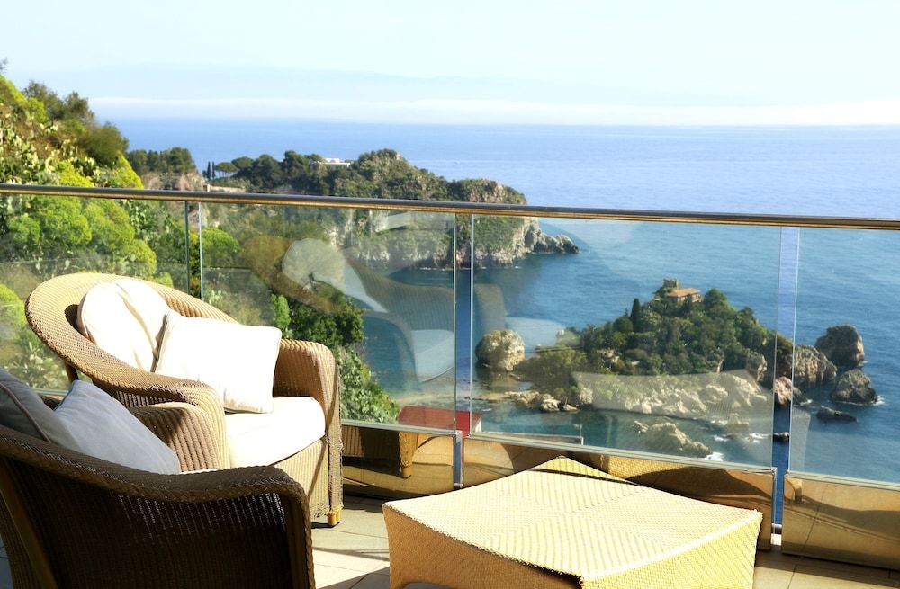 Maison Blanche Luxury B&B Taormina Superior Room, Sea View 4