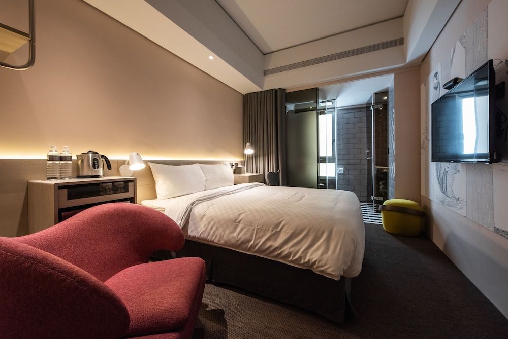 Hotel Ramble Deluxe Double Room 2