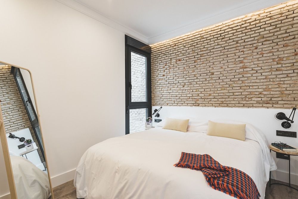 undefined Uma Suites Parada del Marqués 2