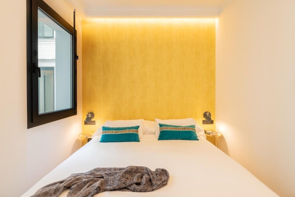 Uma Suites Parada del Marqués Standard Double Room 4