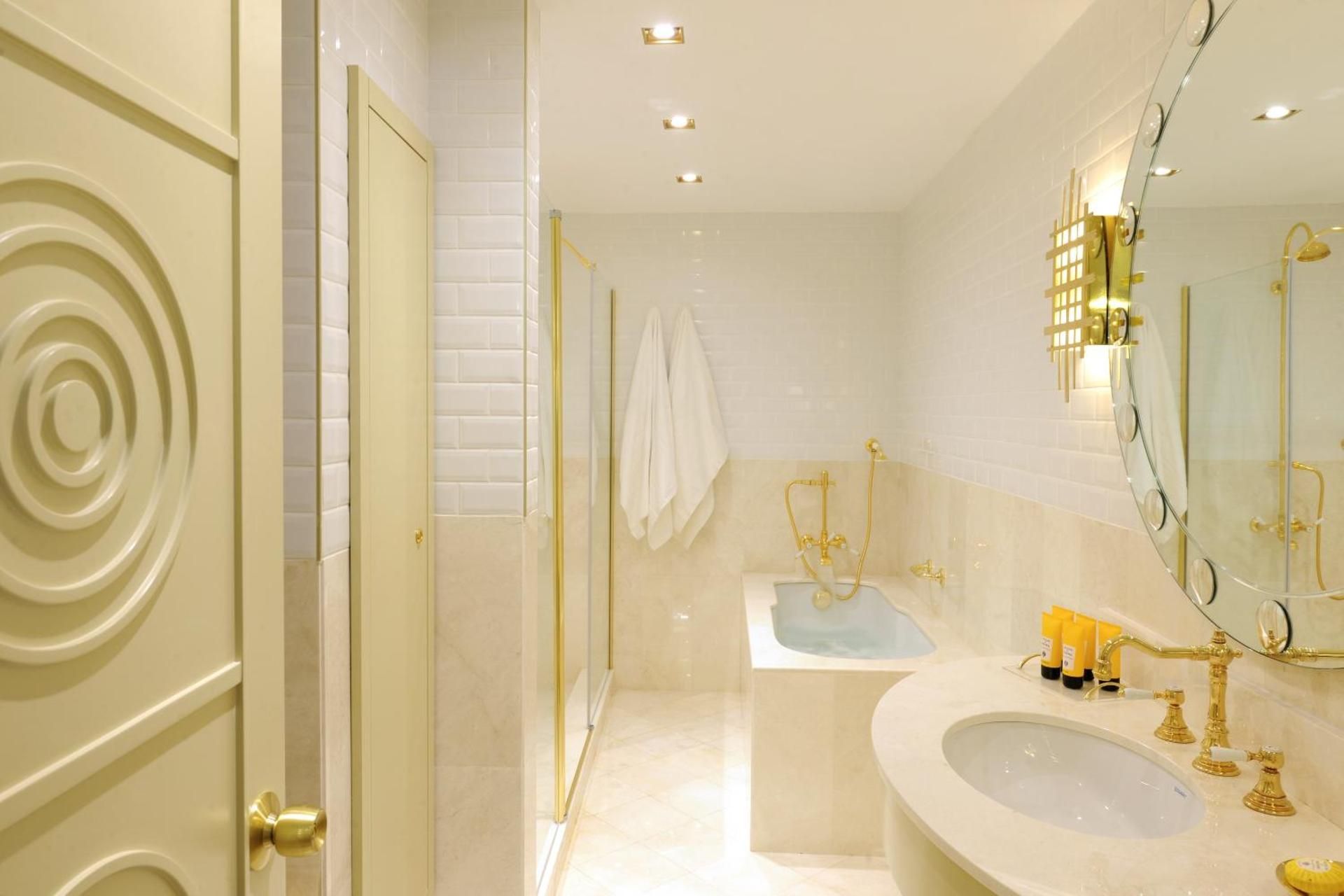 undefined Taxim Hill Hotel 7