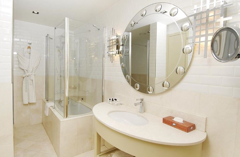 Taxim Hill Hotel Standard Room 5