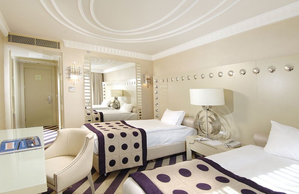 Taxim Hill Hotel Standard Room 3