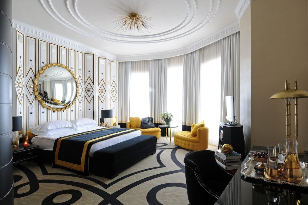 undefined Taxim Hill Hotel 9