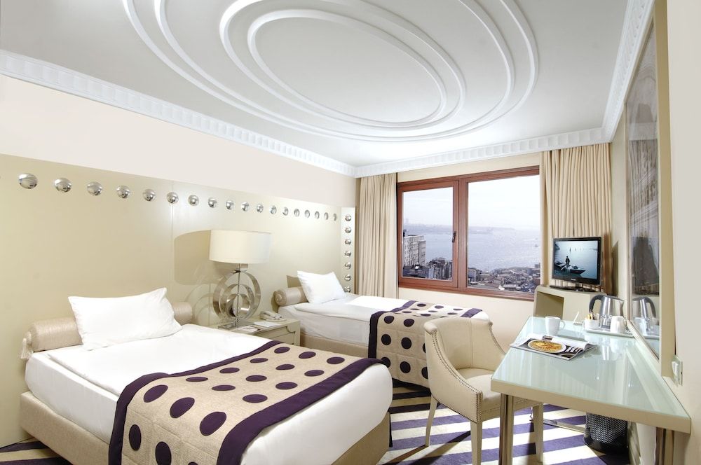 Taxim Hill Hotel Standard Room 2