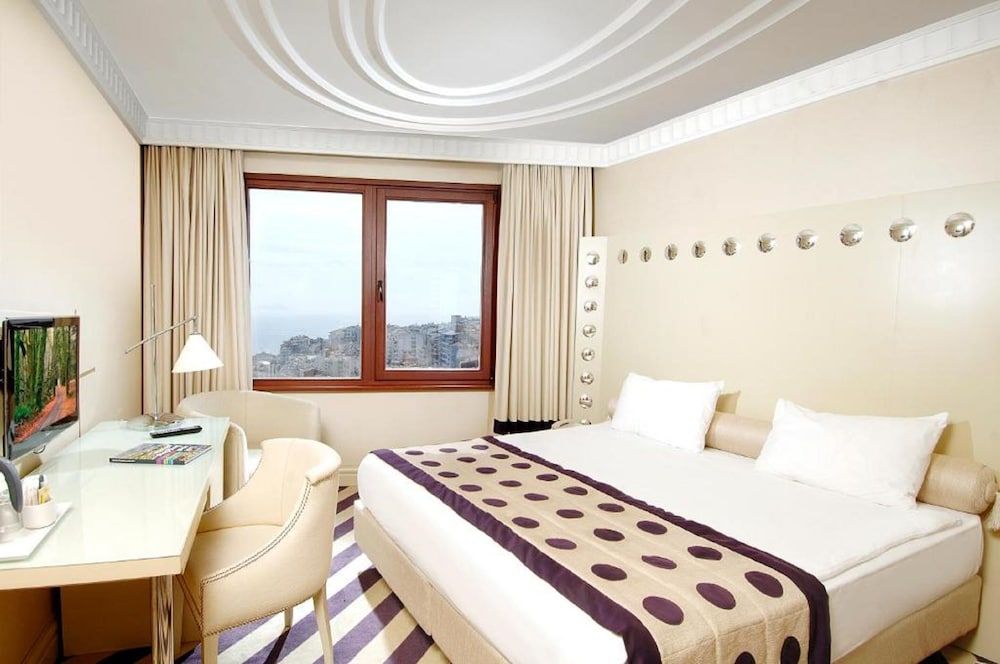 Double or Twin Room, Sea View
