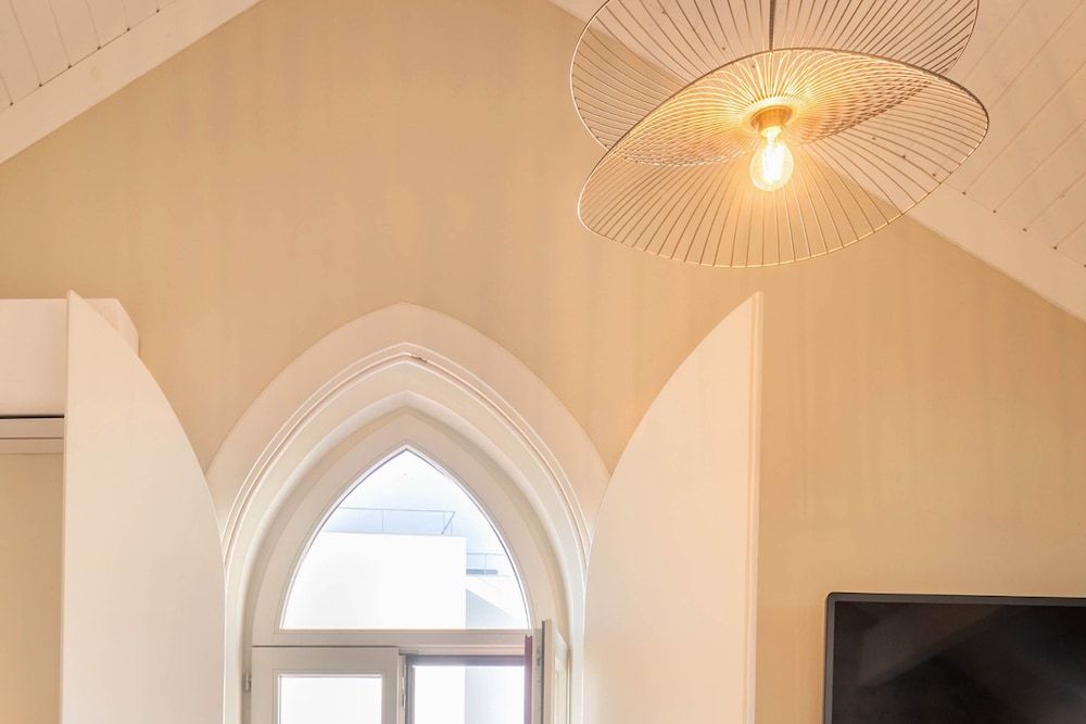 Harbour Inn Design Townhouse Deluxe Double or Twin Room 10