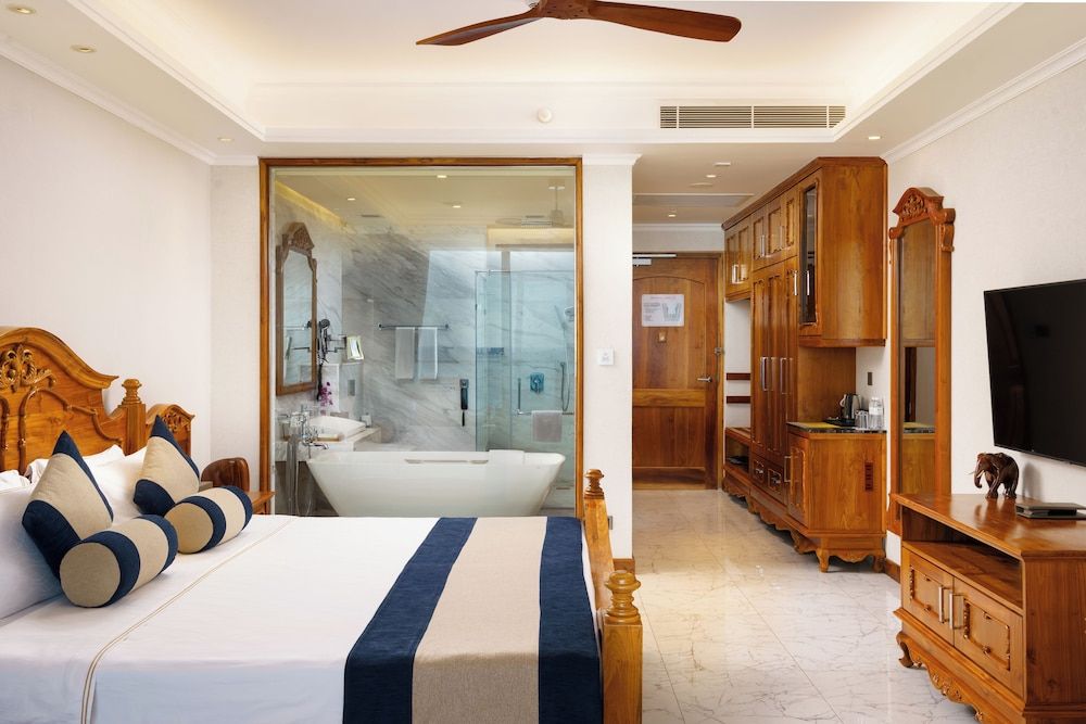 Premier Room, Sea View