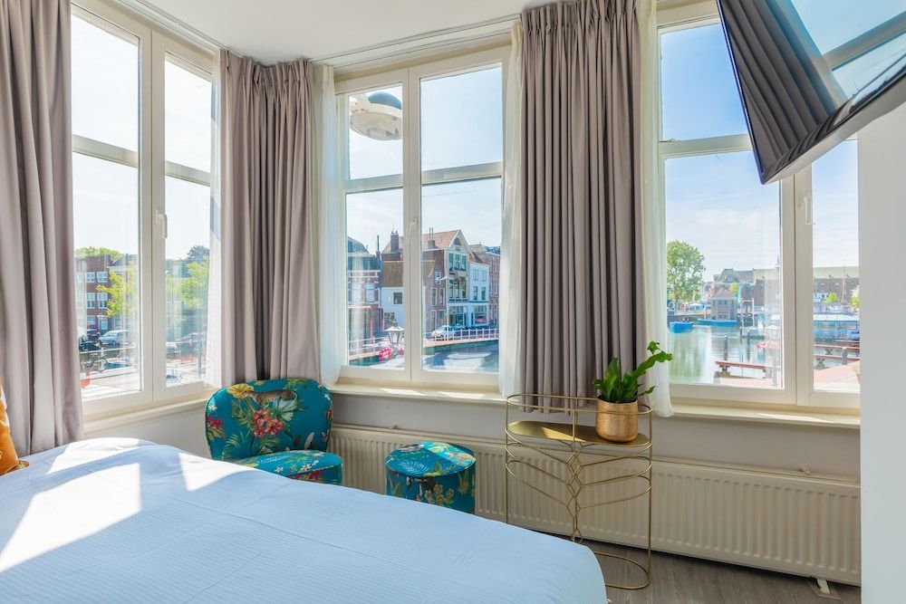 LOT Hotel Double Room