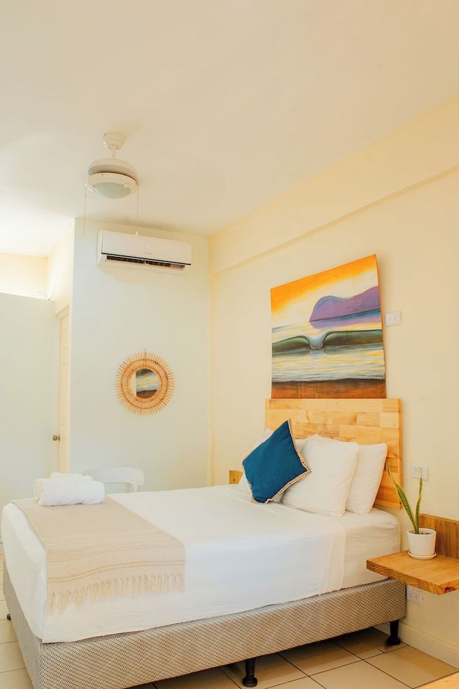 Zulu Surf Hotel Standard Double Room 4