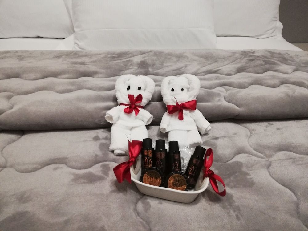 Garden's Elide Standard Double Room 8