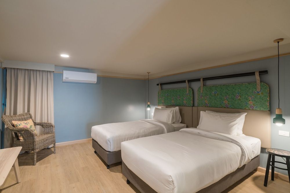 undefined The Blanket Hotel 4