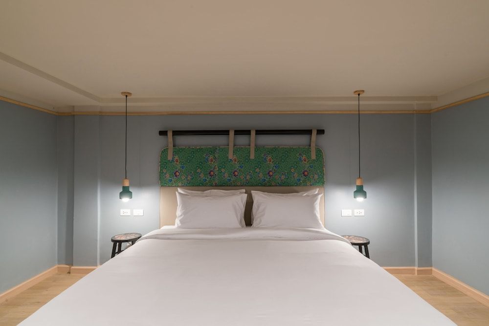 undefined The Blanket Hotel 6