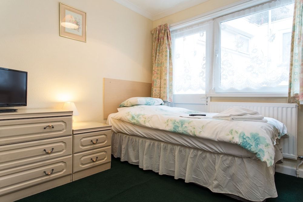 The Glendeveor Single Room 2
