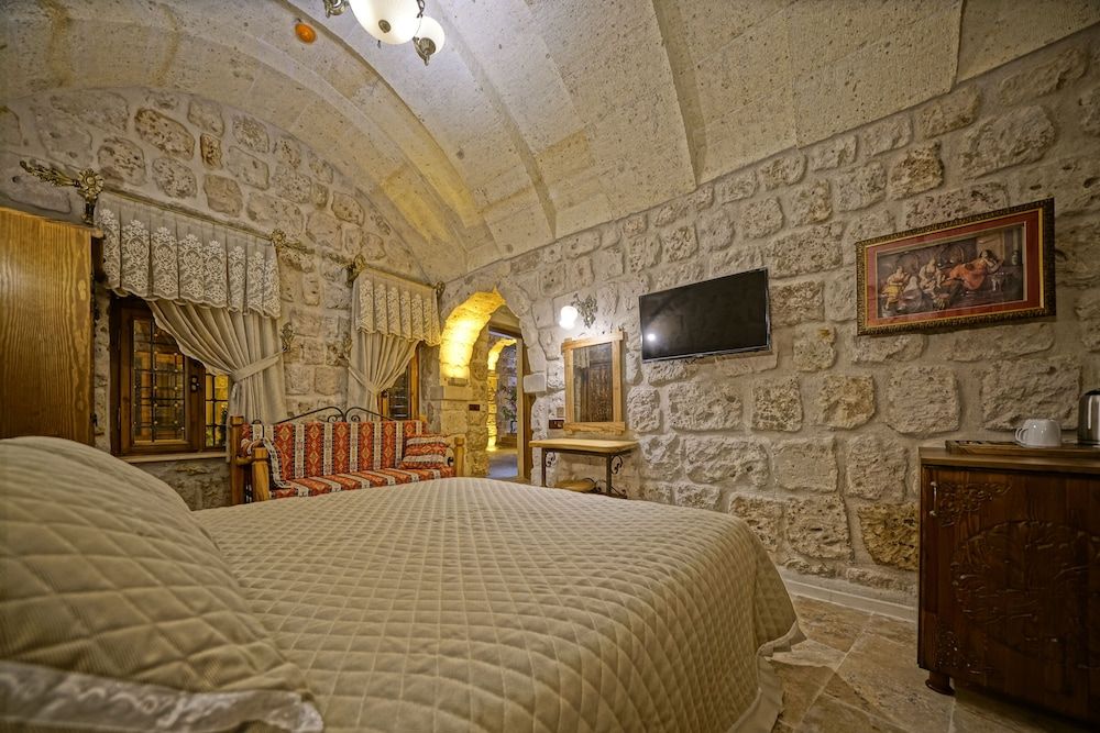 Cappadocia Cave Lodge Classic Double Room (Sora) 5