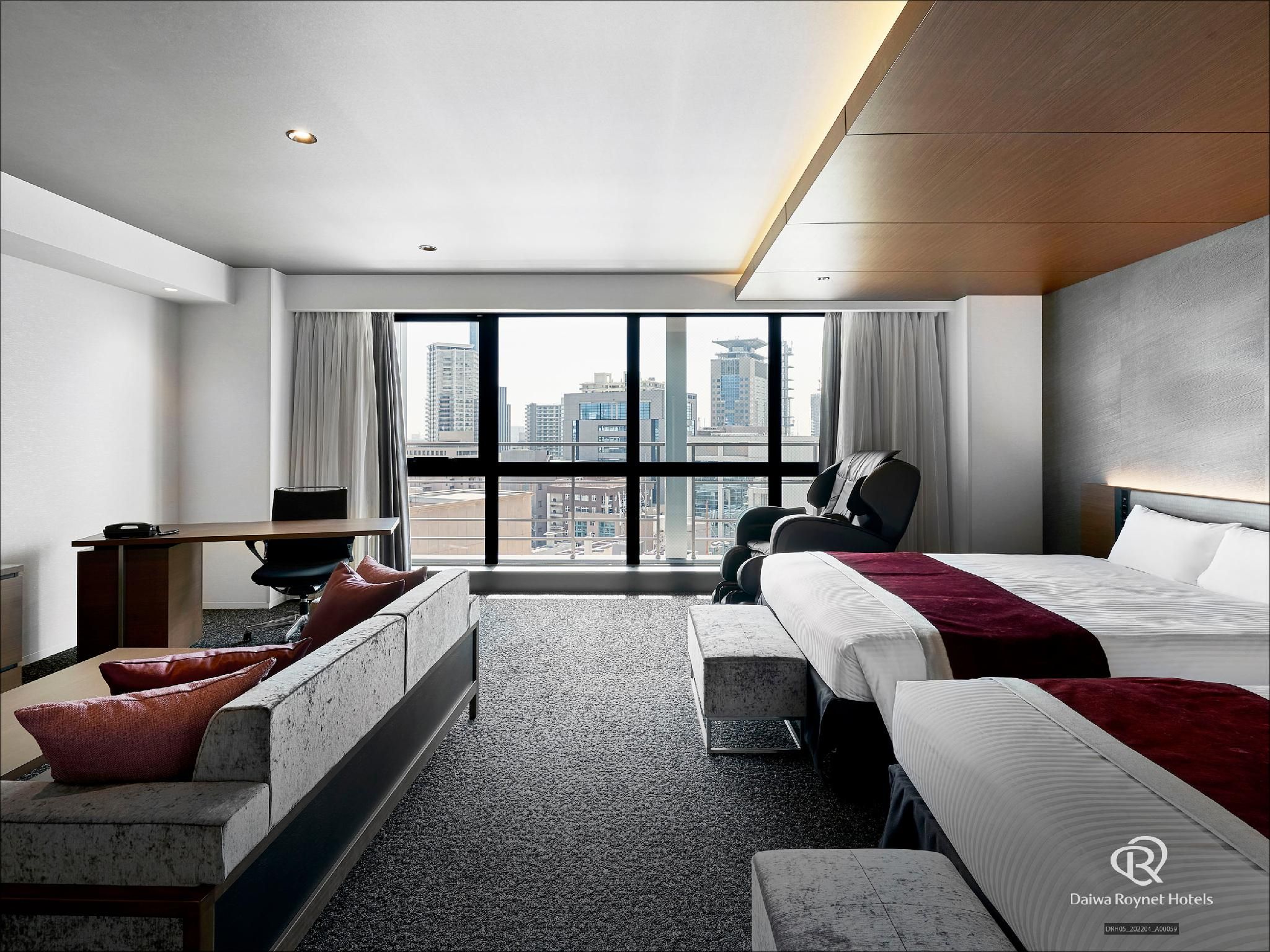 Executive Queen Room for 1 Person - Non-Smoking