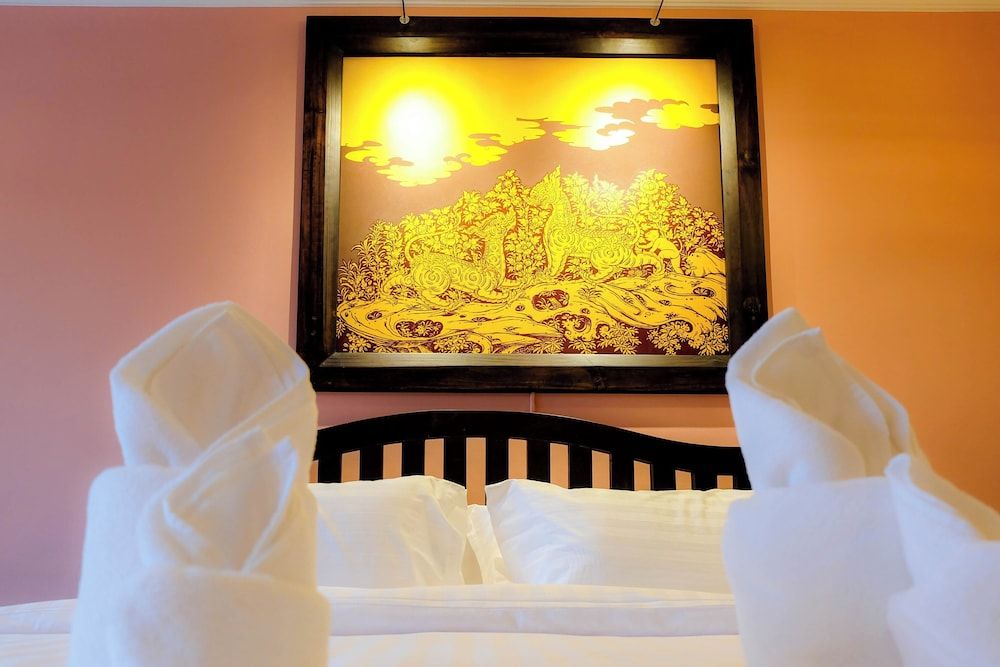 Siri Heritage Bangkok Hotel Deluxe Double Room, 1 King Bed, Accessible, Non Smoking 2