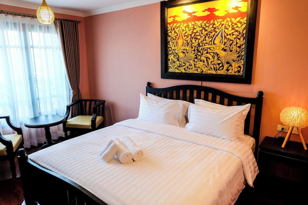Siri Heritage Bangkok Hotel Classic Double Room, 1 King Bed, Accessible, Non Smoking 8