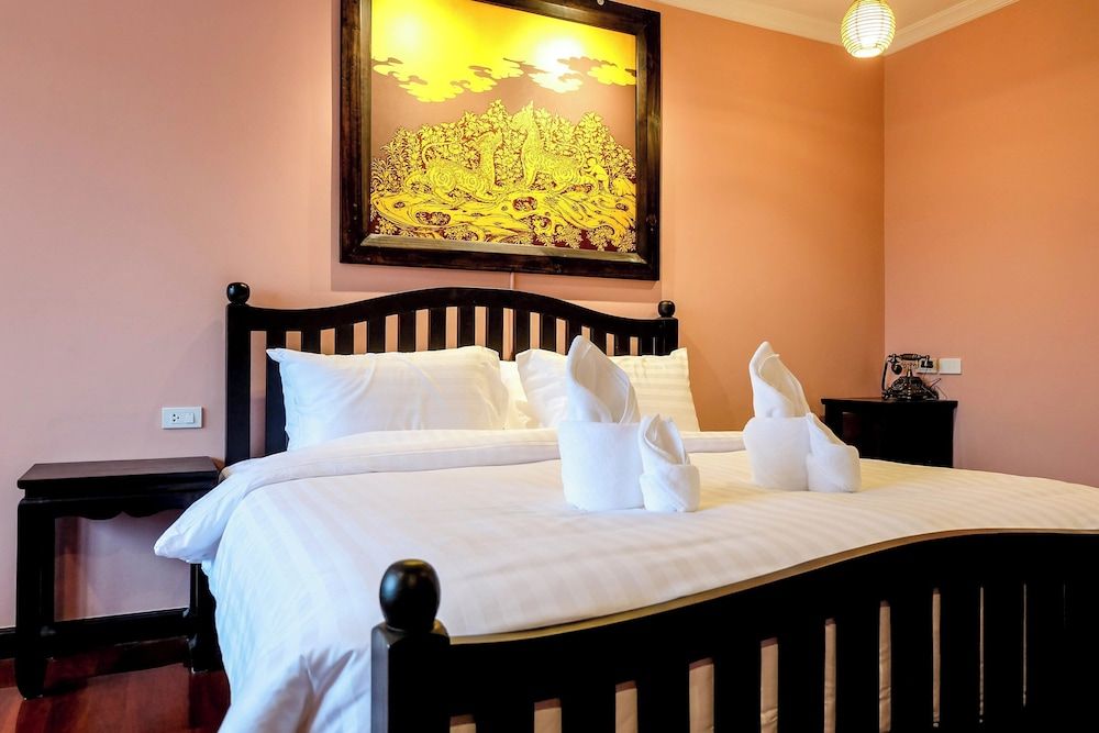 Siri Heritage Bangkok Hotel Deluxe Double Room, 1 King Bed, Accessible, Non Smoking 4