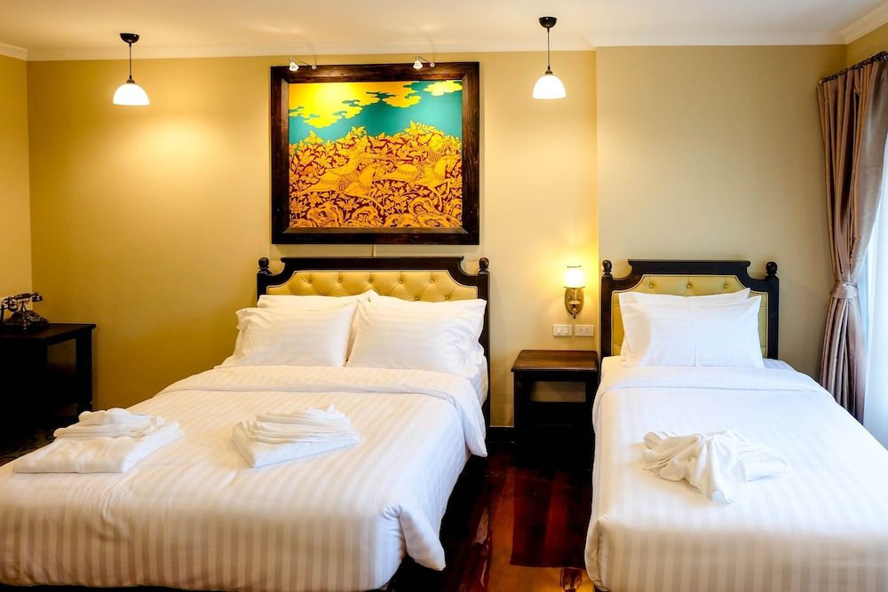 Deluxe Triple Room, Multiple Beds, Accessible, Non Smoking