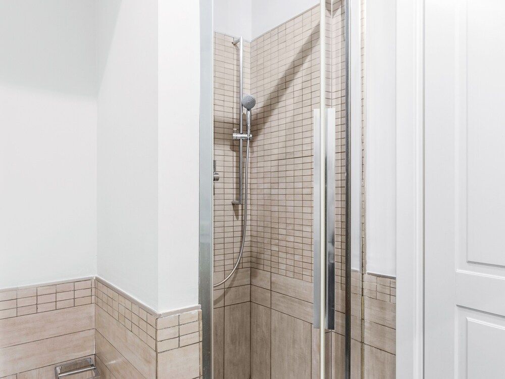 Numa Rome Vici 1 Bedroom Apartment, Sofa Bed 7